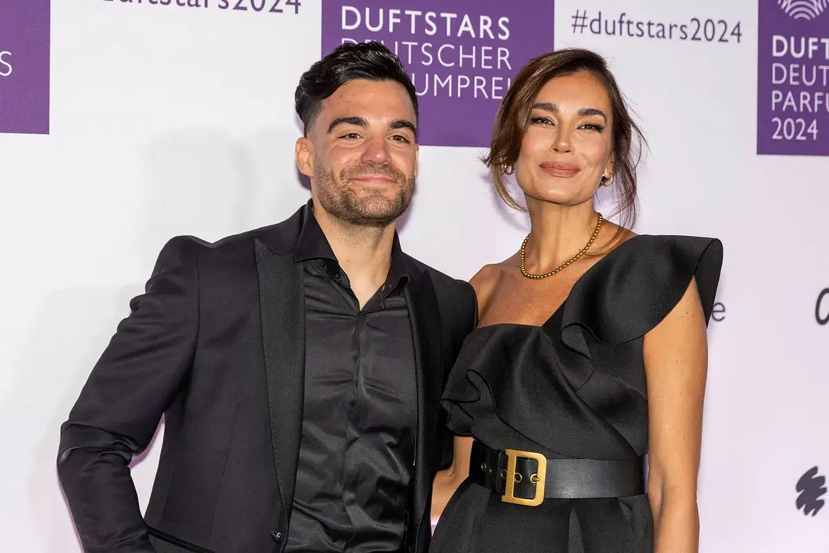 Zoff-Gerüchte um Stefano? Jana Ina kontert und Fans lachen laut